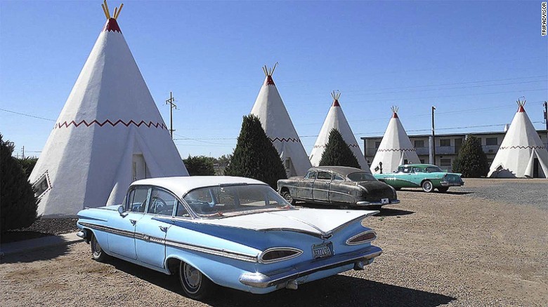 Unique-hotels-wigwam-motel-exlarge-169